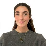 Profesora titulada en Educación Primaria con Educación Especial. Imparto clases a niños de primaria fomentando su educación,